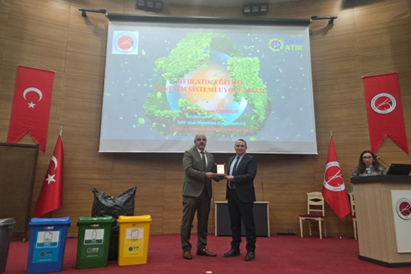 Fakültemiz Öğrencilerine “Sıfır Atık Eğitimi” Programı Gerçekleştirildi