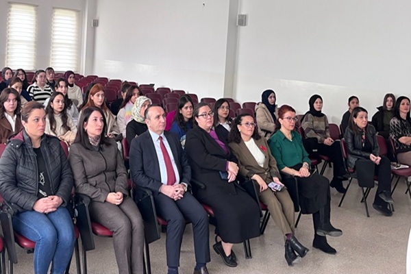 “Sürdürülebilir Akademik Gelişim: Erasmus Deneyiminden Yansımalar” Söyleşisi Gerçekleştirildi