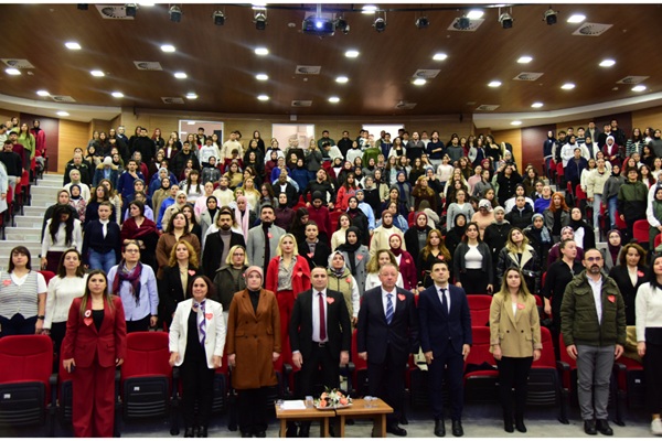 Fakültemizde 3 Aralık Dünya Engelliler Günü Etkinliği: “Özel Bireyler İçin Toplumsal Yapının Güçlendirilmesi” Gerçekleştirildi