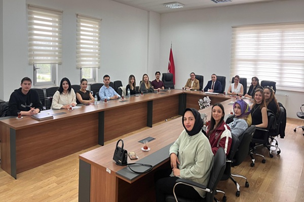 Fakültemizde Öğrenci Temsilcileri Toplantısı Gerçekleştirildi