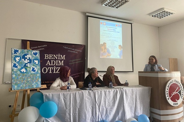Fakültemizde “Ebeveynlerin Sesi, Bakımın Yönü: Otizm ve Hemşirelik” Paneli Düzenlendi