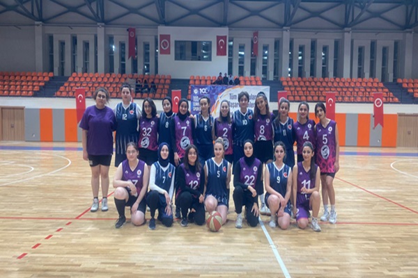 Fakültemiz Kız Basketbol Takımı 100. Yıl Cumhuriyet Spor Oyunları Basketbol müsabakalarında şampiyon oldu.