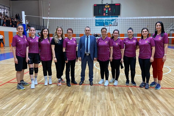 Fakültemizin Kadın Voleybol Takımı İkinci Oldu