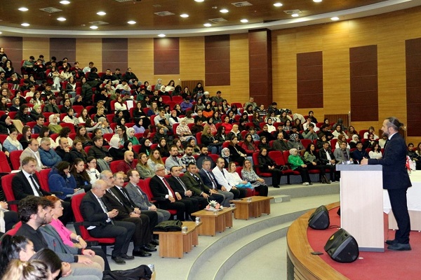 Üniversitemiz ve İl Sağlık Müdürlüğü İş Birliğiyle Organ Bağışı Haftası Etkinliği Düzenlendi