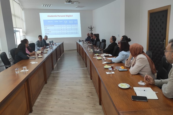 Fakültemizin Akademik Performans Değerlendirme Toplantısı Gerçekleştirildi
