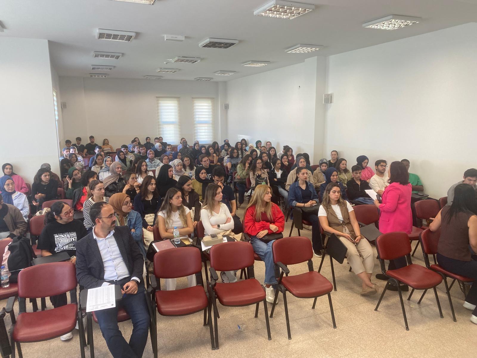 Hemşirelik Bölümü Oryantasyon Programı Gerçekleştirildi