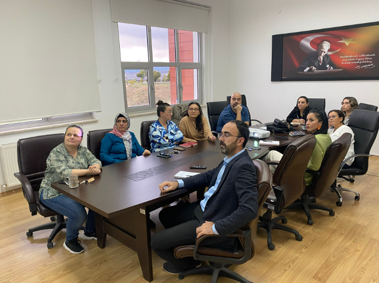 Hemşirelik Bölümünde Öz Değerlendirme Raporu Toplantısı Gerçekleştirildi