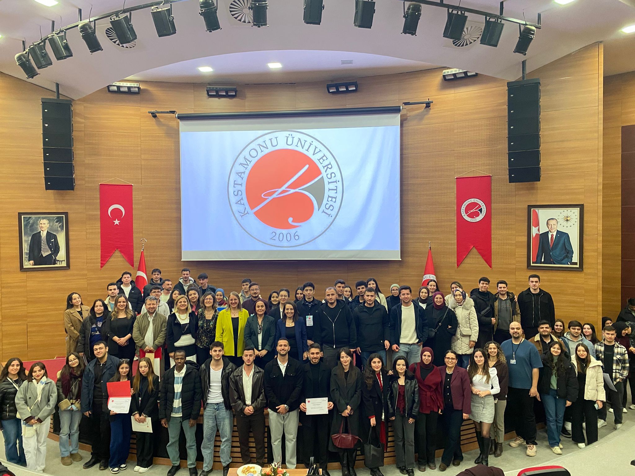  “Yaşlı ve Engelli Bireylerin Sağlığının Korunması ve Geliştirilmesinde Kastamonu Sağlık Turizmi Potansiyeli”  Sempozyumu Düzenlendi