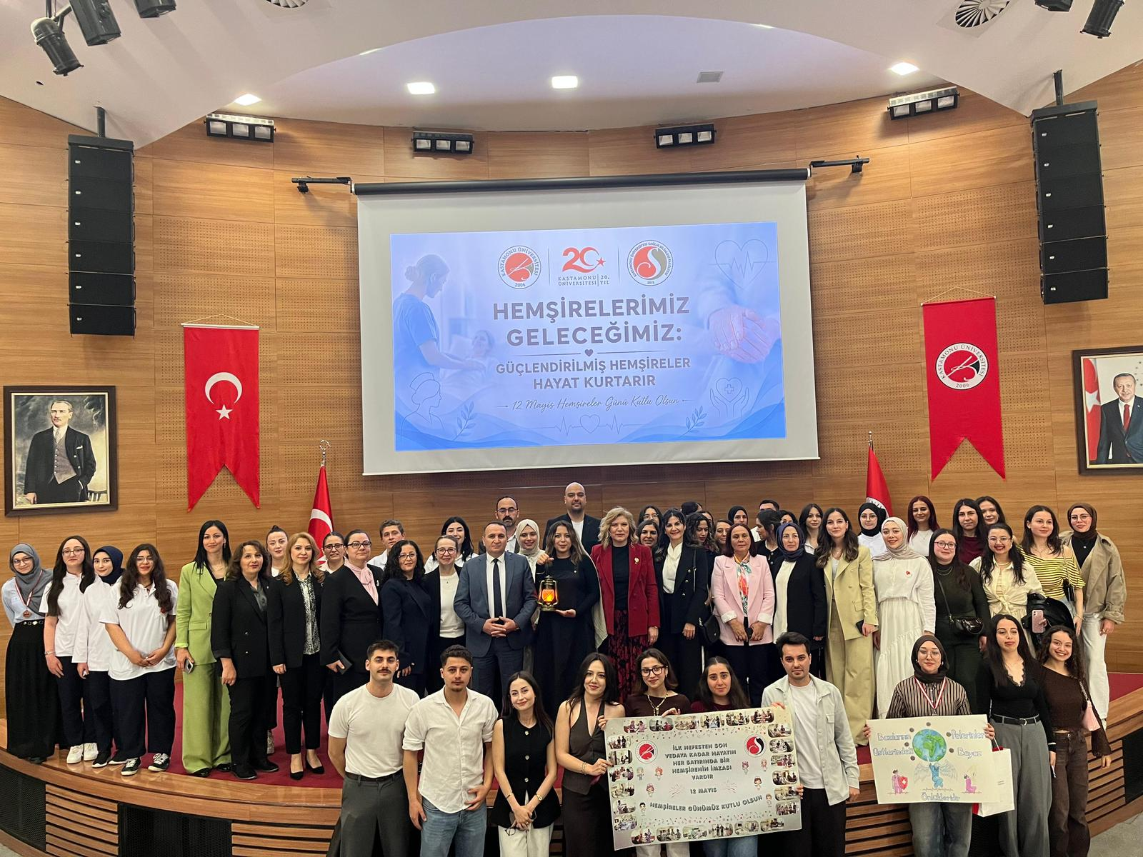 Hemşirelik Öğrenci Topluluğu 12 Mayıs Hemşireler Gününü Kutladı