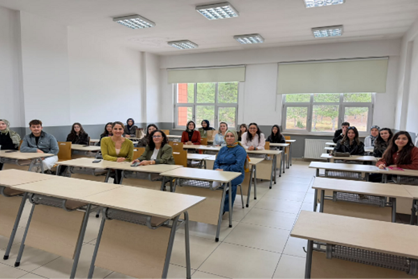 ÇAP Öğrencileriyle Bilgilendirme ve Değerlendirme Toplantısı Gerçekleştirildi